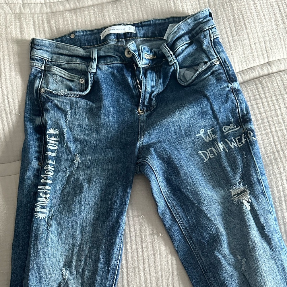 Zara prints jeans size 4